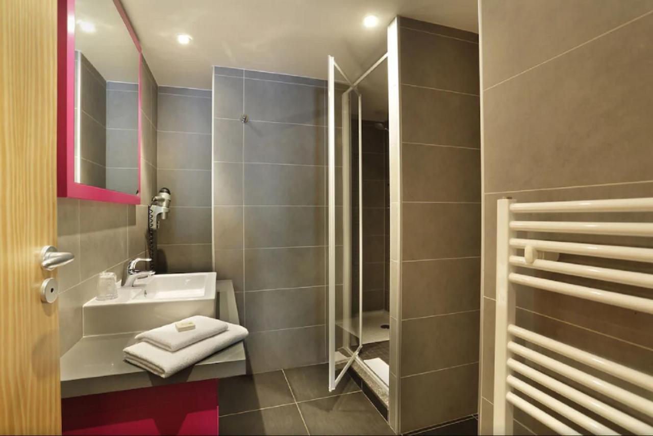 Les Roches 1500 Hotel Mieussy Екстериор снимка