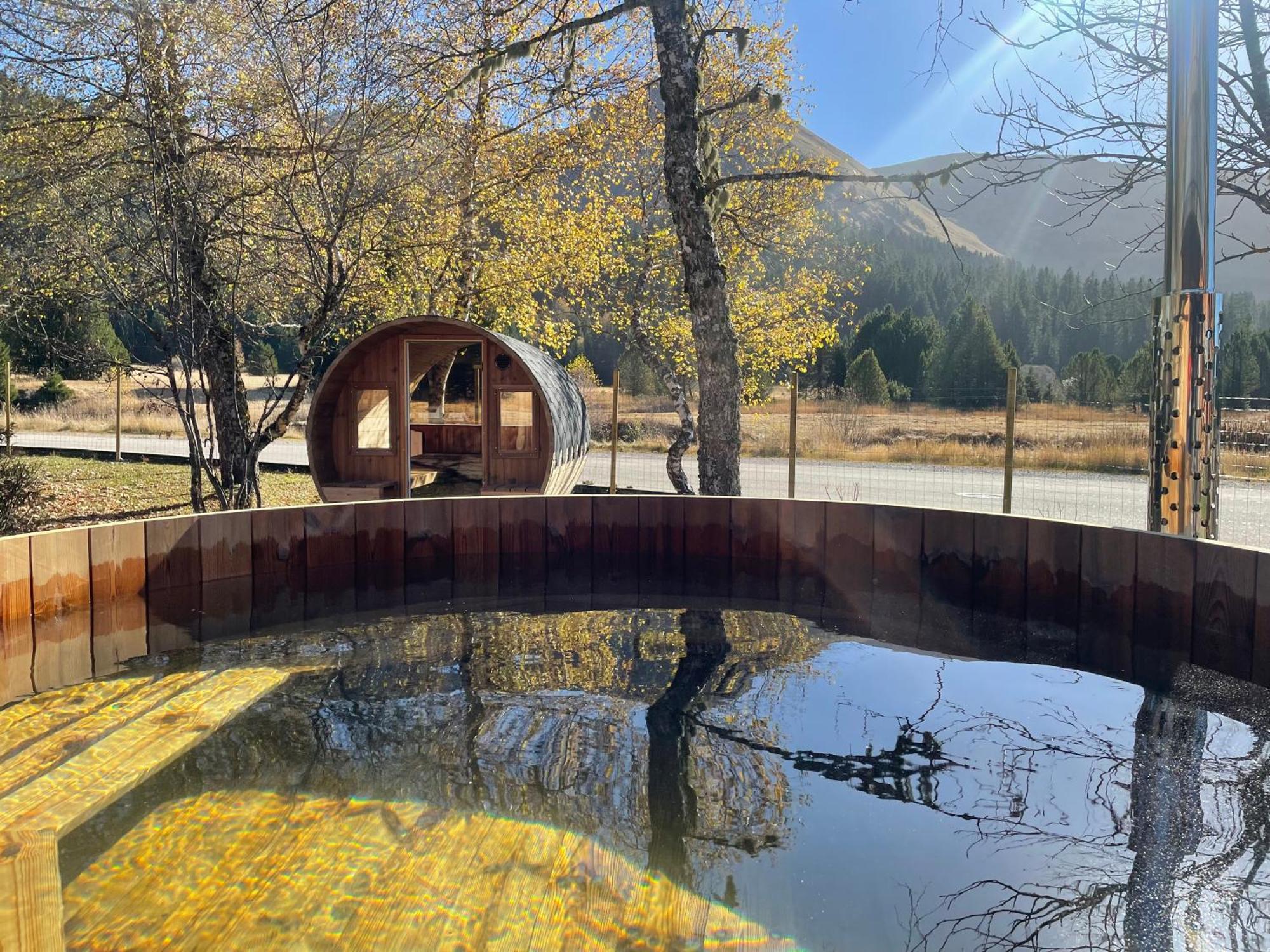 Les Roches 1500 Hotel Mieussy Екстериор снимка